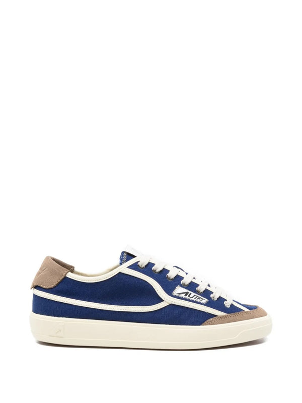 Windscape Low Canvas estate blue