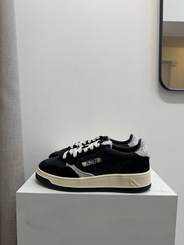 Medalist Low phan/blk/gray