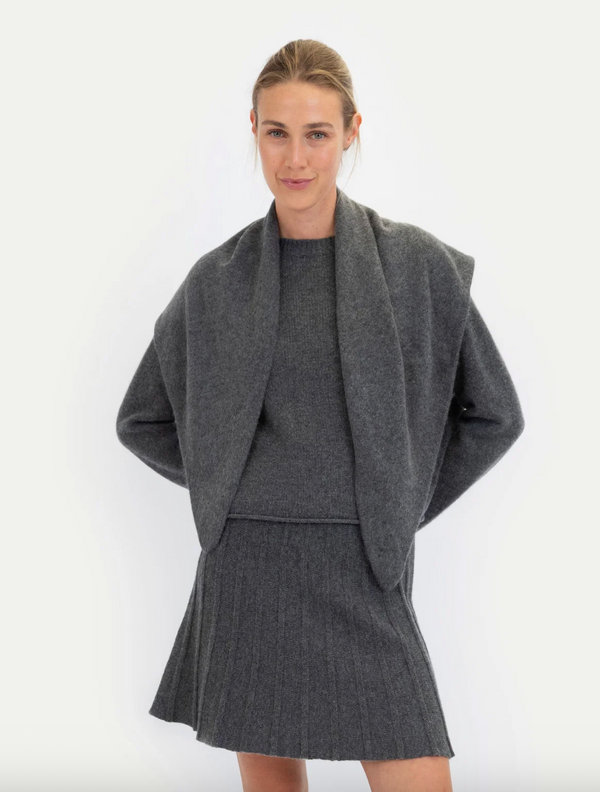 Cami Scarf Brushed in Midnight Stone _ 0826